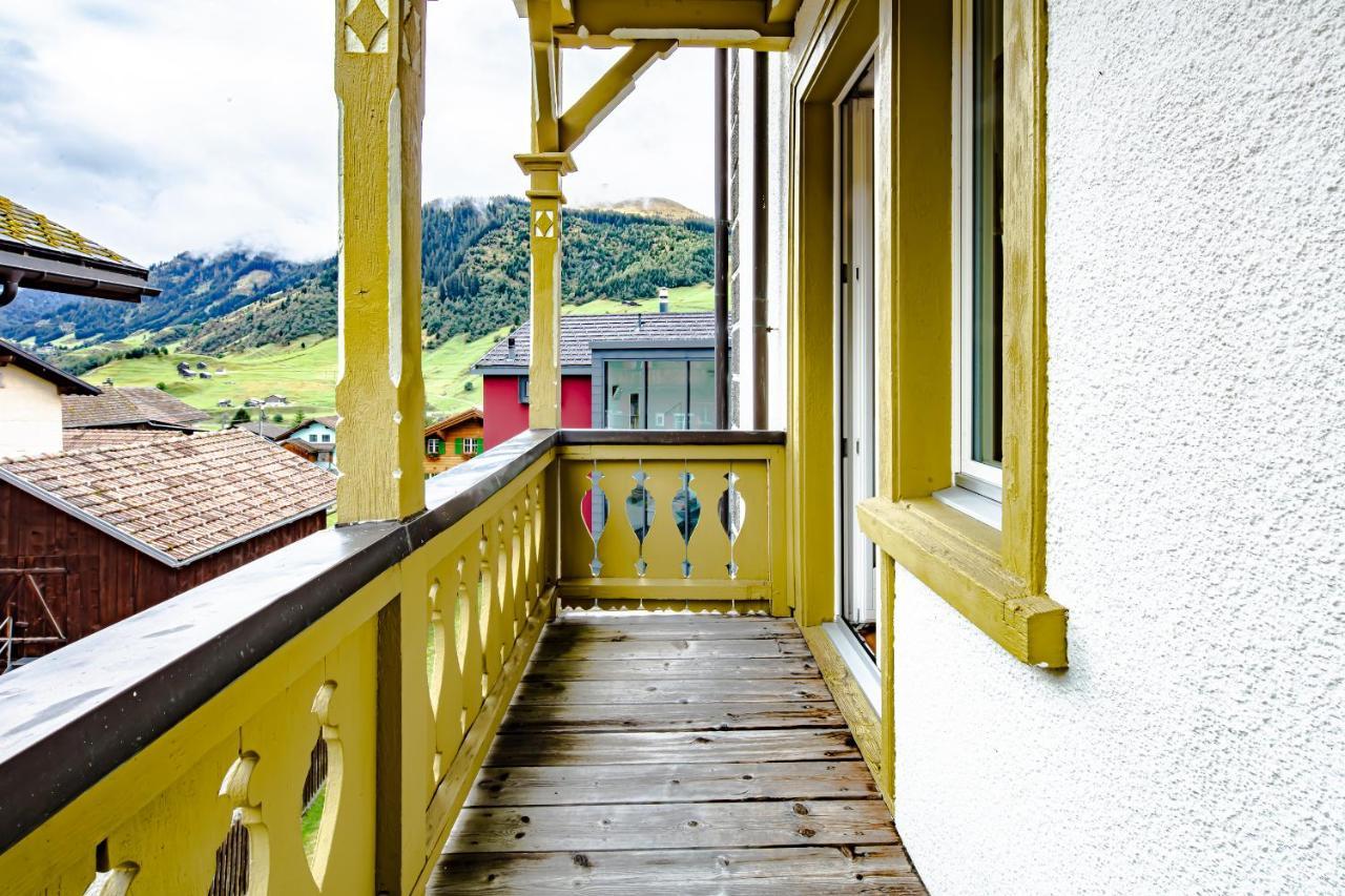 Hotel Vallatscha Curaglia Exteriér fotografie