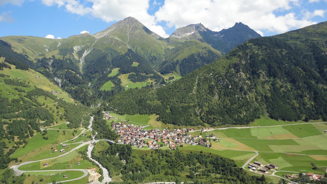 Hotel Vallatscha Curaglia Exteriér fotografie